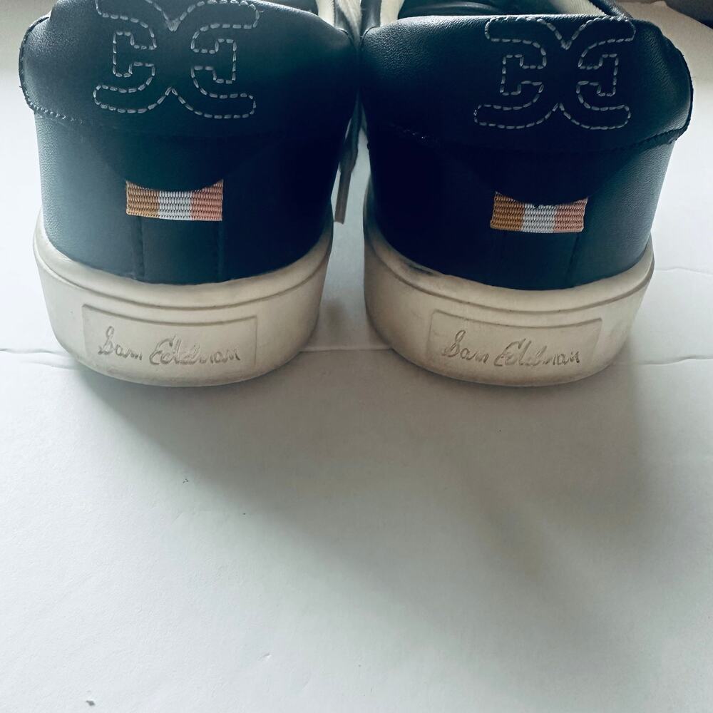 **CLOSET CLEAR OUT** Sam Edelman Ethyl Low Top Sneaker - 9 - Picture 8 of 10
